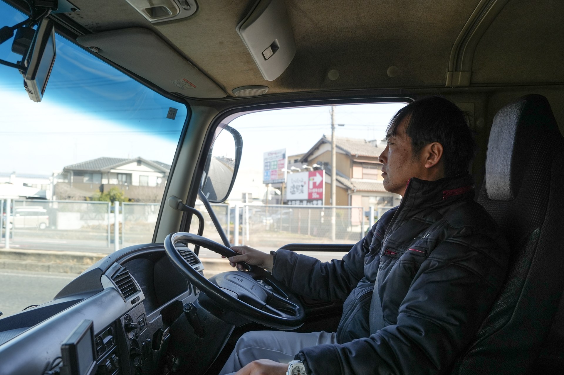 4tトラックの求人 | 愛知県一宮市でドライバーの求人なら株式会社ジェイライン